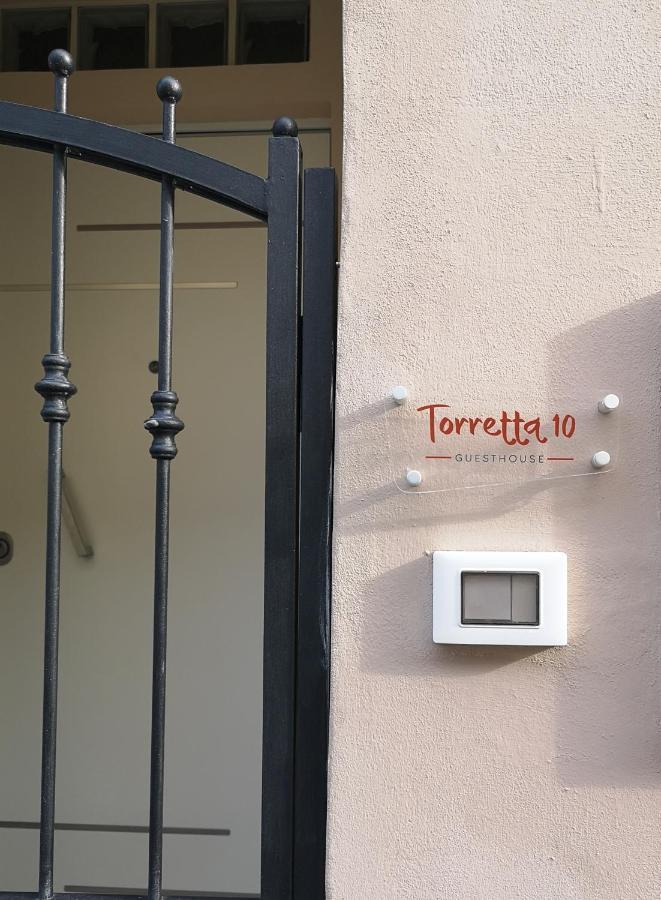 Torretta10 Guesthouse Livorno Kültér fotó